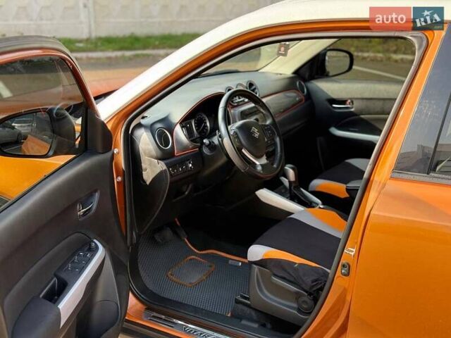 Помаранчевий Сузукі Вітара, об'ємом двигуна 1.59 л та пробігом 125 тис. км за 16200 $, фото 15 на Automoto.ua