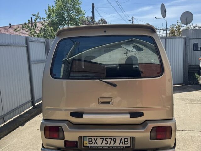 Бежевий Сузукі Вагон Р, об'ємом двигуна 0.99 л та пробігом 257 тис. км за 2600 $, фото 3 на Automoto.ua