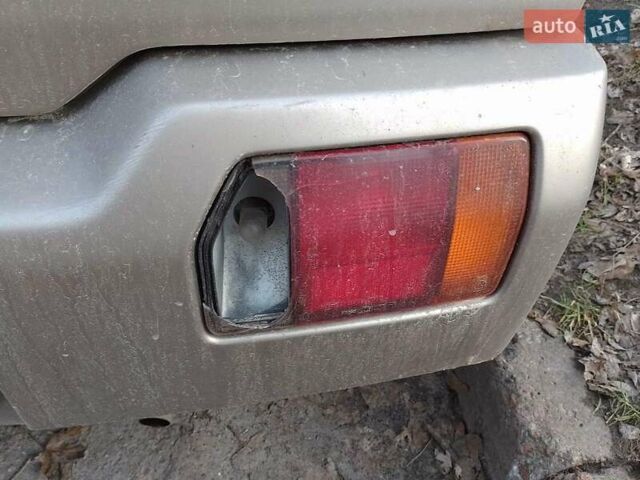 Серый Сузуки Вагон Р, объемом двигателя 1 л и пробегом 290 тыс. км за 1350 $, фото 10 на Automoto.ua