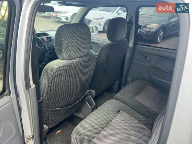 Сірий Сузукі Вагон Р, об'ємом двигуна 1.3 л та пробігом 250 тис. км за 1950 $, фото 13 на Automoto.ua