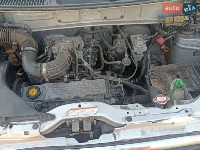 Сірий Сузукі Вагон Р, об'ємом двигуна 1.3 л та пробігом 120 тис. км за 2000 $, фото 3 на Automoto.ua