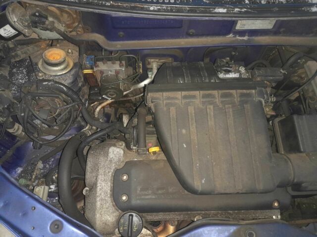 Синий Сузуки Вагон Р, объемом двигателя 1.3 л и пробегом 67 тыс. км за 3550 $, фото 13 на Automoto.ua