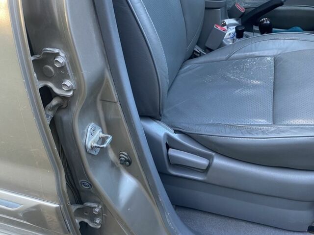 Сузуки ХЛ7 2003 в Черновцах на Automoto.ua Бежевый Сузуки ХЛ7, объемом двигателя 2.7 л и пробегом 234 тыс. км за 5500 $, фото 8 на Automoto.ua