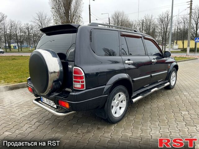 Чорний Сузукі ХЛ7, об'ємом двигуна 2.7 л та пробігом 292 тис. км за 4700 $, фото 3 на Automoto.ua