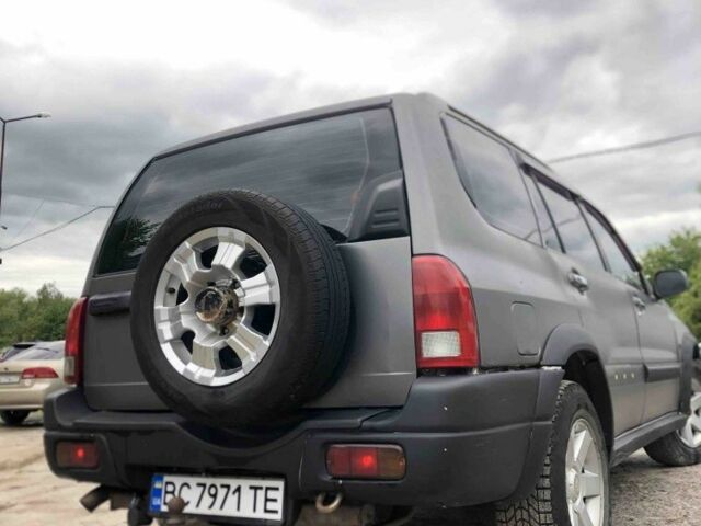 Серый Сузуки ХЛ7, объемом двигателя 2.7 л и пробегом 260 тыс. км за 4000 $, фото 16 на Automoto.ua