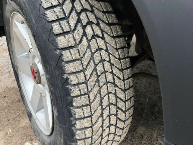 Серый Сузуки ХЛ7, объемом двигателя 2.7 л и пробегом 260 тыс. км за 4000 $, фото 15 на Automoto.ua