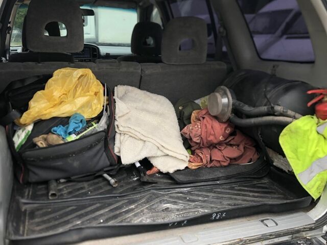 Серый Сузуки ХЛ7, объемом двигателя 2.7 л и пробегом 260 тыс. км за 4000 $, фото 14 на Automoto.ua