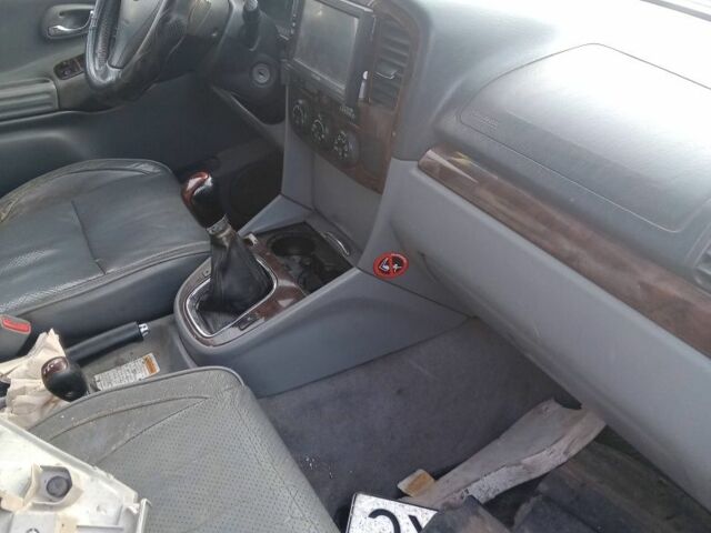 Серый Сузуки ХЛ7, объемом двигателя 2 л и пробегом 300 тыс. км за 2600 $, фото 1 на Automoto.ua