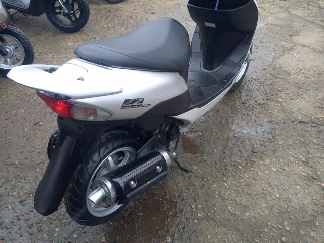 Сузуки ЗЗ, объемом двигателя 49 л и пробегом 0 тыс. км за 800 $, фото 2 на Automoto.ua