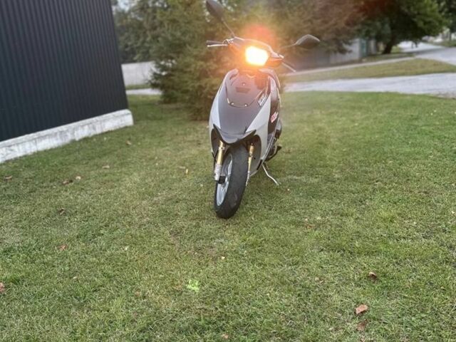 Сузуки ЗЗ, объемом двигателя 0 л и пробегом 0 тыс. км за 750 $, фото 5 на Automoto.ua