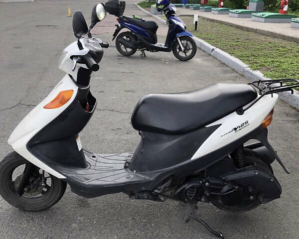 Білий Сузукі Address V125, об'ємом двигуна 0.12 л та пробігом 33 тис. км за 900 $, фото 2 на Automoto.ua