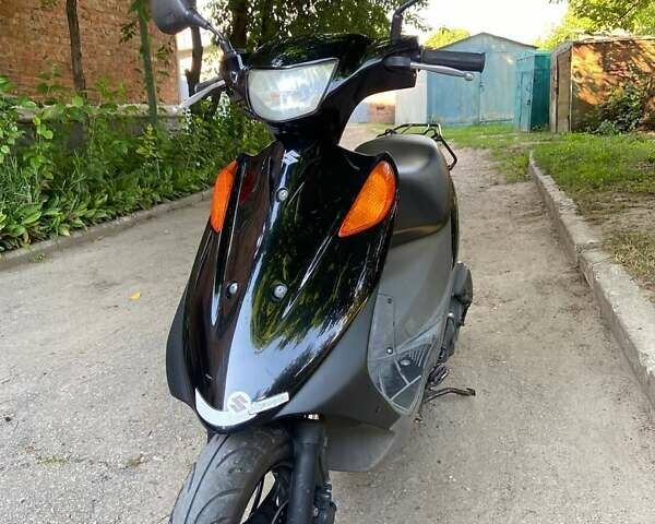 Черный Сузуки Address V125, объемом двигателя 0 л и пробегом 35 тыс. км за 1000 $, фото 3 на Automoto.ua