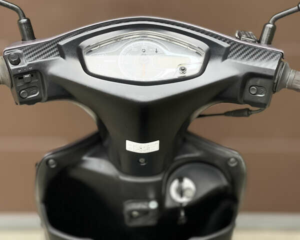 Фиолетовый Сузуки Address V125, объемом двигателя 0.12 л и пробегом 35 тыс. км за 1399 $, фото 11 на Automoto.ua