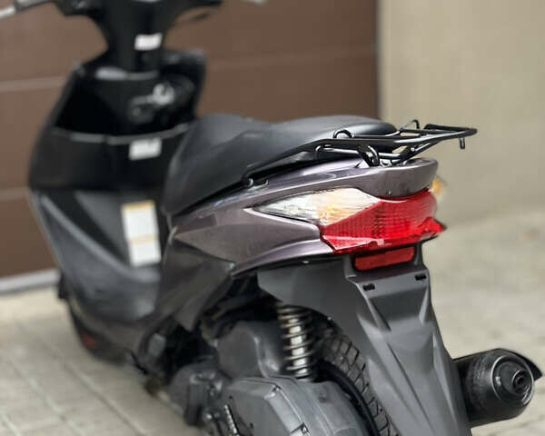 Фиолетовый Сузуки Address V125, объемом двигателя 0.12 л и пробегом 35 тыс. км за 1399 $, фото 7 на Automoto.ua