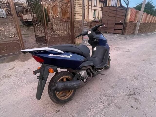 Сузуки Avenis 150, объемом двигателя 0.15 л и пробегом 0 тыс. км за 363 $, фото 3 на Automoto.ua