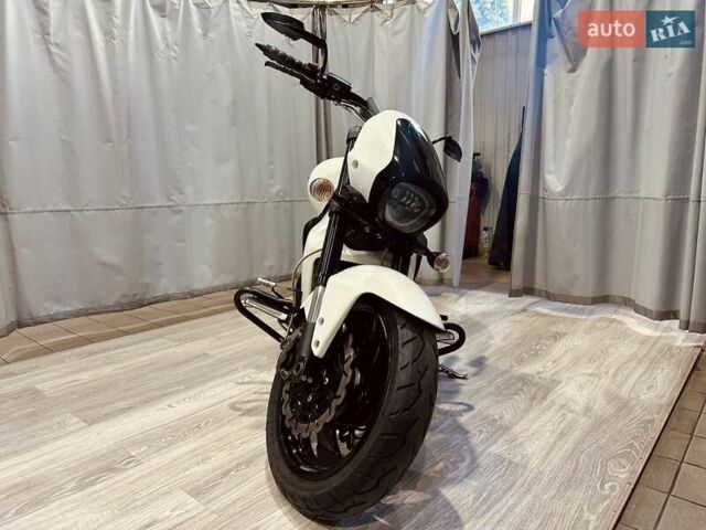 Білий Сузукі Boulevard M109R, об'ємом двигуна 0 л та пробігом 3 тис. км за 16900 $, фото 4 на Automoto.ua