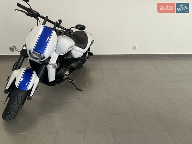 Белый Сузуки Boulevard M109R, объемом двигателя 1.8 л и пробегом 11 тыс. км за 15000 $, фото 19 на Automoto.ua