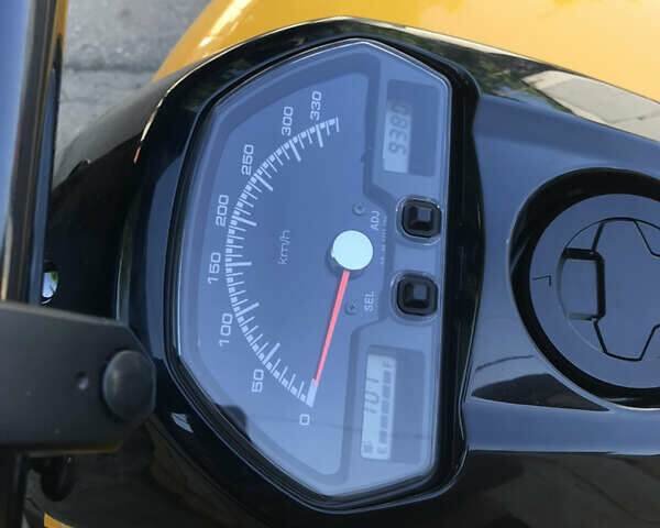 Черный Сузуки Boulevard M109R, объемом двигателя 1.8 л и пробегом 9 тыс. км за 15000 $, фото 2 на Automoto.ua