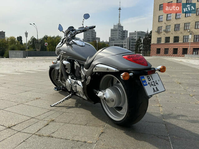 Серый Сузуки Boulevard M109R, объемом двигателя 1.8 л и пробегом 8 тыс. км за 12200 $, фото 4 на Automoto.ua