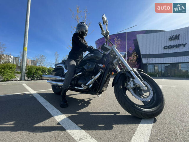 Черный Сузуки Boulevard M50, объемом двигателя 0.4 л и пробегом 80 тыс. км за 5100 $, фото 3 на Automoto.ua