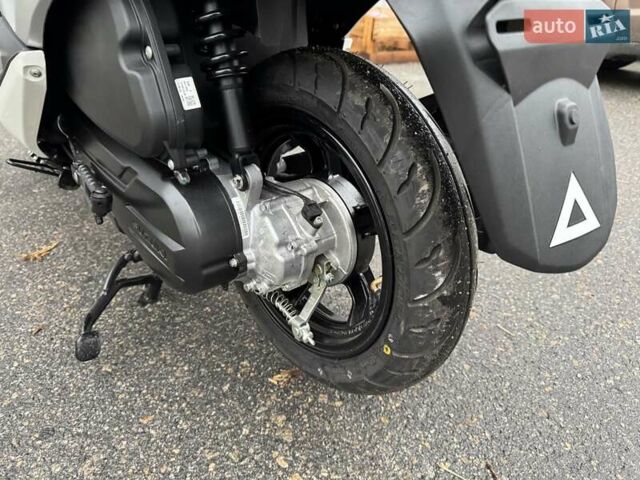 Сузуки Burgman 125, объемом двигателя 0 л и пробегом 1 тыс. км за 2600 $, фото 9 на Automoto.ua