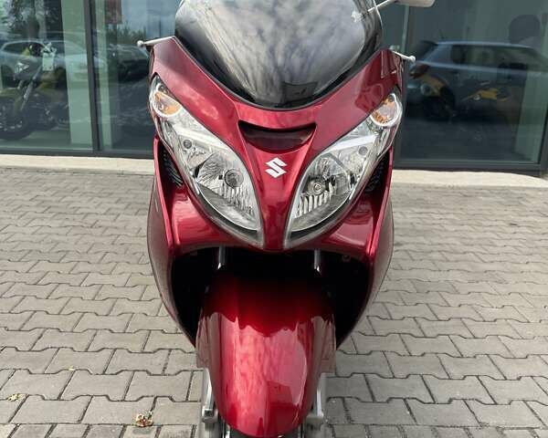 Красный Сузуки Burgman 400, объемом двигателя 0.4 л и пробегом 26 тыс. км за 3499 $, фото 2 на Automoto.ua