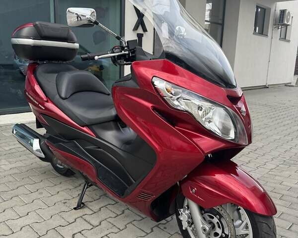 Красный Сузуки Burgman 400, объемом двигателя 0.4 л и пробегом 26 тыс. км за 3499 $, фото 3 на Automoto.ua