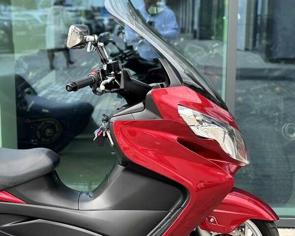 Красный Сузуки Burgman 400, объемом двигателя 0.4 л и пробегом 26 тыс. км за 3499 $, фото 29 на Automoto.ua