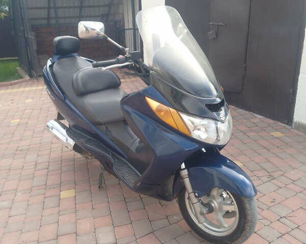 Сузуки Burgman 400, объемом двигателя 0 л и пробегом 47 тыс. км за 1320 $, фото 4 на Automoto.ua