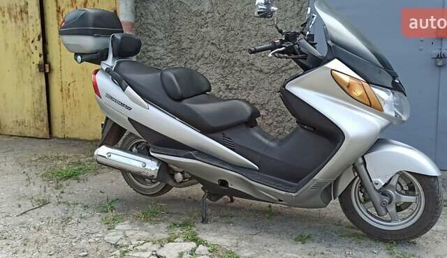 Сузукі Burgman 400, об'ємом двигуна 0 л та пробігом 43 тис. км за 2700 $, фото 5 на Automoto.ua