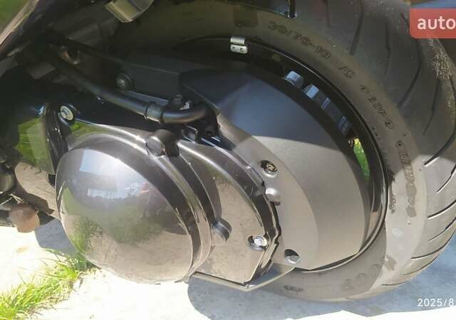 Синий Сузуки Burgman 400, объемом двигателя 0.39 л и пробегом 7 тыс. км за 2300 $, фото 7 на Automoto.ua