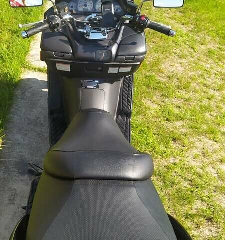 Синий Сузуки Burgman 400, объемом двигателя 0.39 л и пробегом 7 тыс. км за 2300 $, фото 23 на Automoto.ua