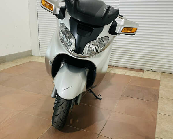 Сірий Сузукі Burgman AN 650, об'ємом двигуна 0.65 л та пробігом 44 тис. км за 4000 $, фото 12 на Automoto.ua