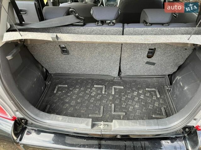 Черный Сузуки Celerio, объемом двигателя 1 л и пробегом 77 тыс. км за 9700 $, фото 9 на Automoto.ua