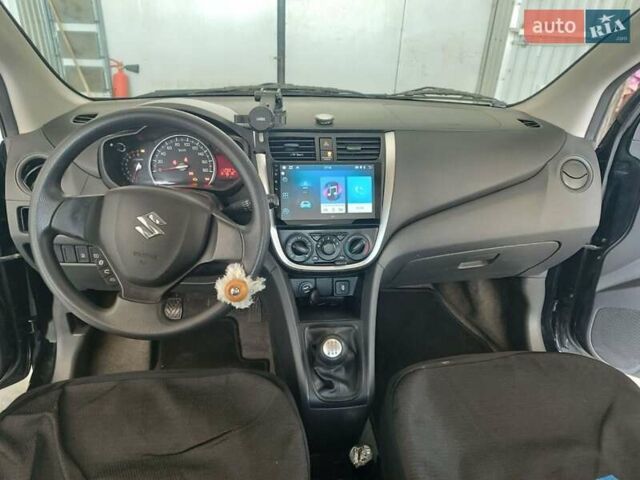 Черный Сузуки Celerio, объемом двигателя 1 л и пробегом 110 тыс. км за 11000 $, фото 3 на Automoto.ua