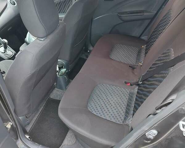 Серый Сузуки Celerio, объемом двигателя 1 л и пробегом 78 тыс. км за 7100 $, фото 5 на Automoto.ua