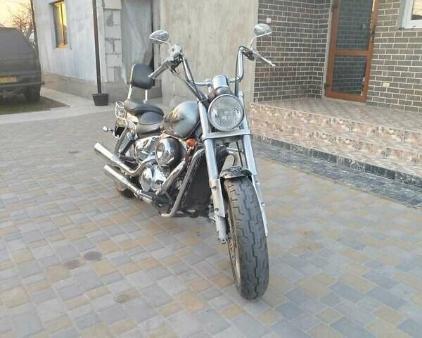 Серый Сузуки Desperado 400, объемом двигателя 0 л и пробегом 80 тыс. км за 3000 $, фото 1 на Automoto.ua