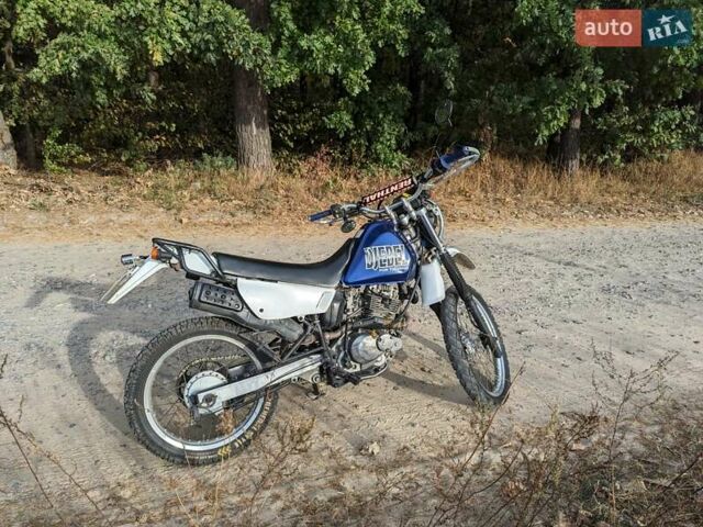 Білий Сузукі Djebel 200, об'ємом двигуна 0 л та пробігом 35 тис. км за 1599 $, фото 1 на Automoto.ua