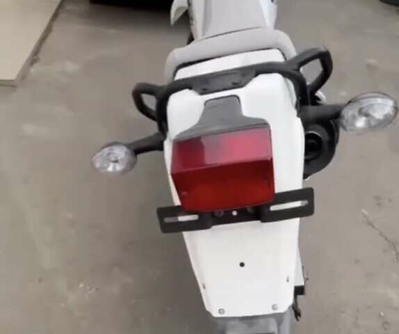 Сузукі Djebel 200, об'ємом двигуна 0 л та пробігом 24 тис. км за 1900 $, фото 2 на Automoto.ua