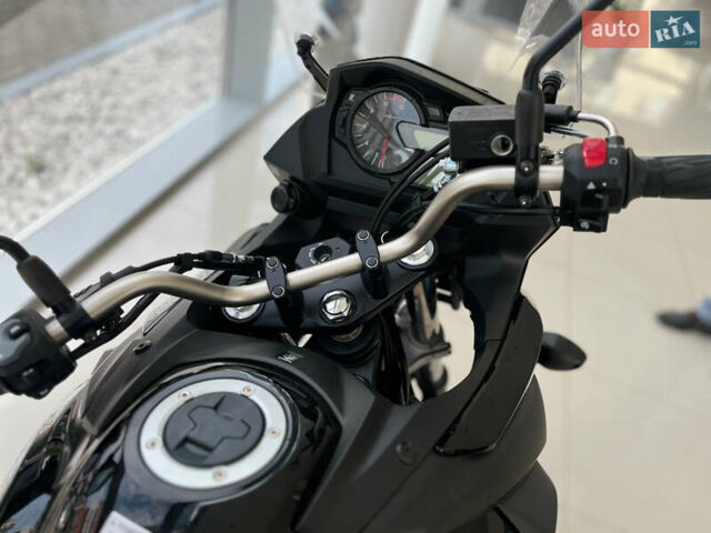 Сузуки DL 650, объемом двигателя 0.65 л и пробегом 1 тыс. км за 10287 $, фото 12 на Automoto.ua