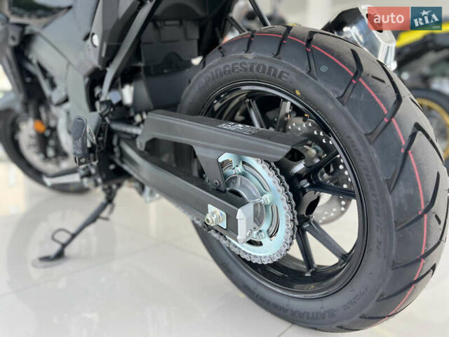 Сузуки DL 650, объемом двигателя 0.65 л и пробегом 1 тыс. км за 10287 $, фото 1 на Automoto.ua