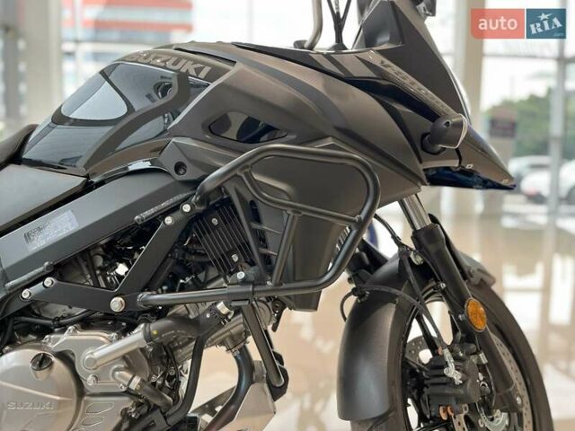 Сузуки DL 650, объемом двигателя 0.65 л и пробегом 1 тыс. км за 10352 $, фото 15 на Automoto.ua