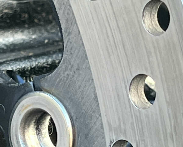 Серый Сузуки DL 650, объемом двигателя 0.65 л и пробегом 32 тыс. км за 5750 $, фото 23 на Automoto.ua