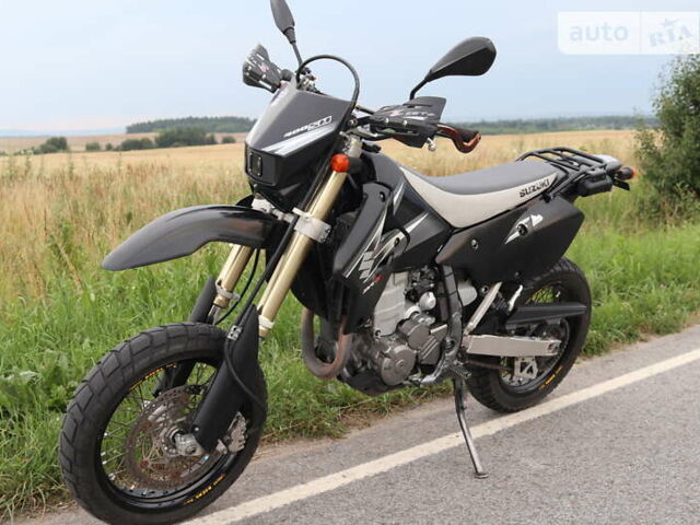 Черный Сузуки DR-Z 400SM, объемом двигателя 0.4 л и пробегом 37 тыс. км за 5000 $, фото 6 на Automoto.ua