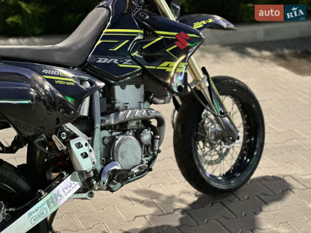 Чорний Сузукі DR-Z 400SM, об'ємом двигуна 0.4 л та пробігом 53 тис. км за 4650 $, фото 4 на Automoto.ua