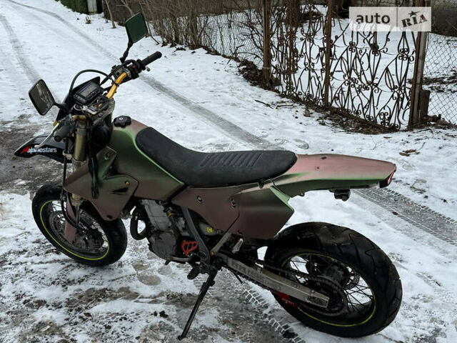 Чорний Сузукі DR-Z 400SM, об'ємом двигуна 0.4 л та пробігом 37 тис. км за 4700 $, фото 1 на Automoto.ua