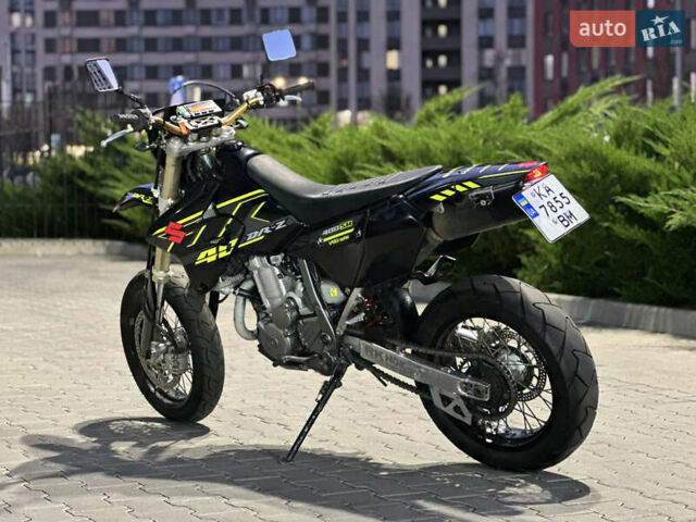 Черный Сузуки DR-Z 400SM, объемом двигателя 0.4 л и пробегом 53 тыс. км за 4300 $, фото 6 на Automoto.ua