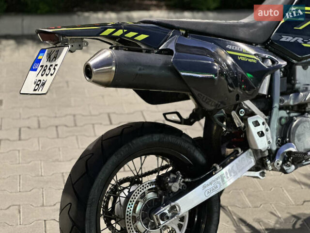 Черный Сузуки DR-Z 400SM, объемом двигателя 0.4 л и пробегом 53 тыс. км за 4300 $, фото 4 на Automoto.ua