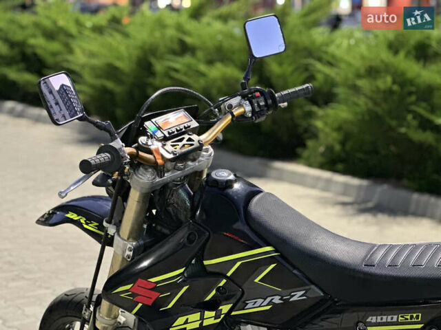 Черный Сузуки DR-Z 400SM, объемом двигателя 0.4 л и пробегом 53 тыс. км за 4300 $, фото 7 на Automoto.ua