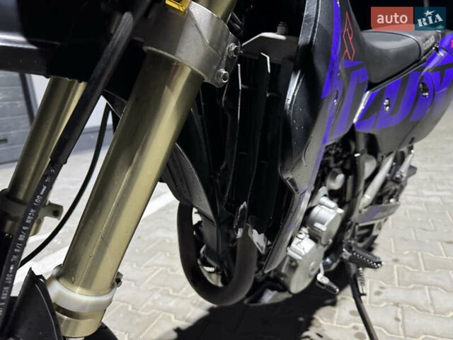 Чорний Сузукі DR-Z 400SM, об'ємом двигуна 0.4 л та пробігом 44 тис. км за 5700 $, фото 18 на Automoto.ua